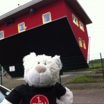 Pauli und Nic beim Haus über Kopf in Rügen (2)