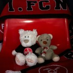 Pauli und Nic beim Club (3)
