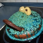 Ted und Nic backen Paulis Krümelmonster Kuchen (20)
