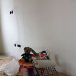 Pauli streicht die Küche (5)