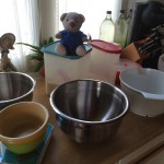 Pauli backt Plätzchen (2)
